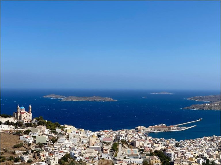 Γιατί η Σύρος είναι το καλύτερο ελληνικό νησί για ζευγάρια